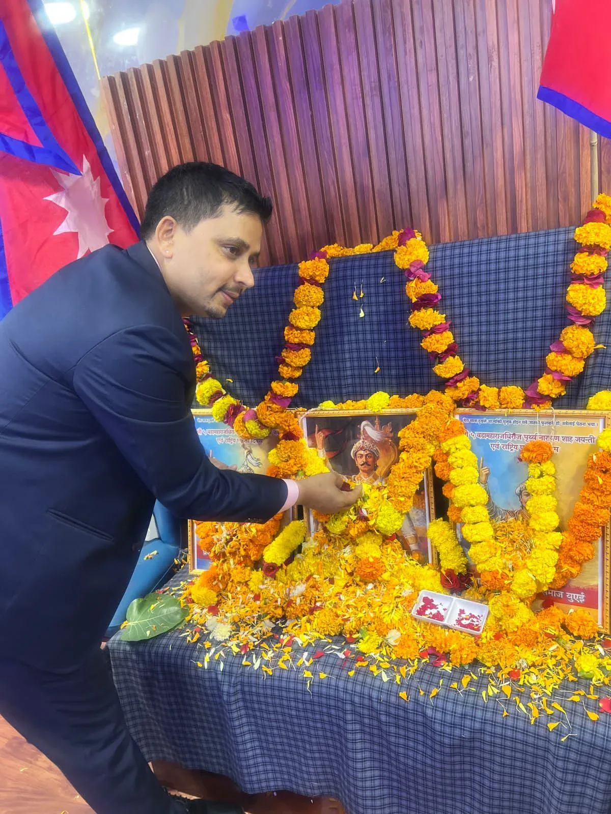 राष्ट्रनिर्माता पृथ्वी नारायण शाहको जन्मजयन्ती तथा राष्ट्रिय एकता दिवस युएईमा सम्पन्न भएकाे छ। IMG 20260112 WA0064