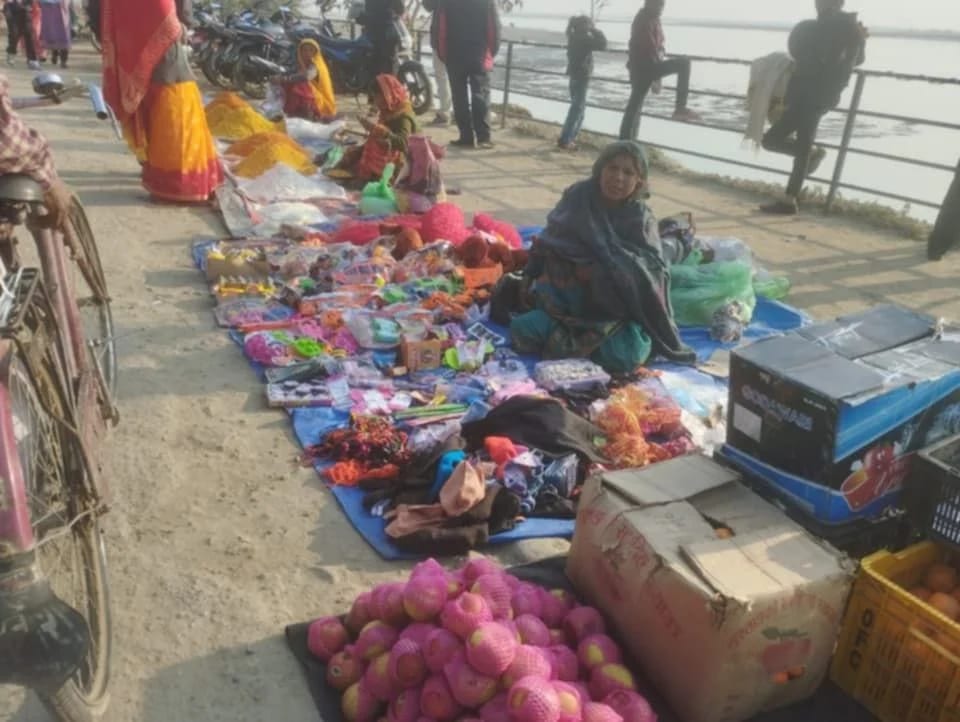 कोसी ब्यारेजमा पुशी पूर्णिमा मेलाको रौनक photo 2025 01 13 11 28 18